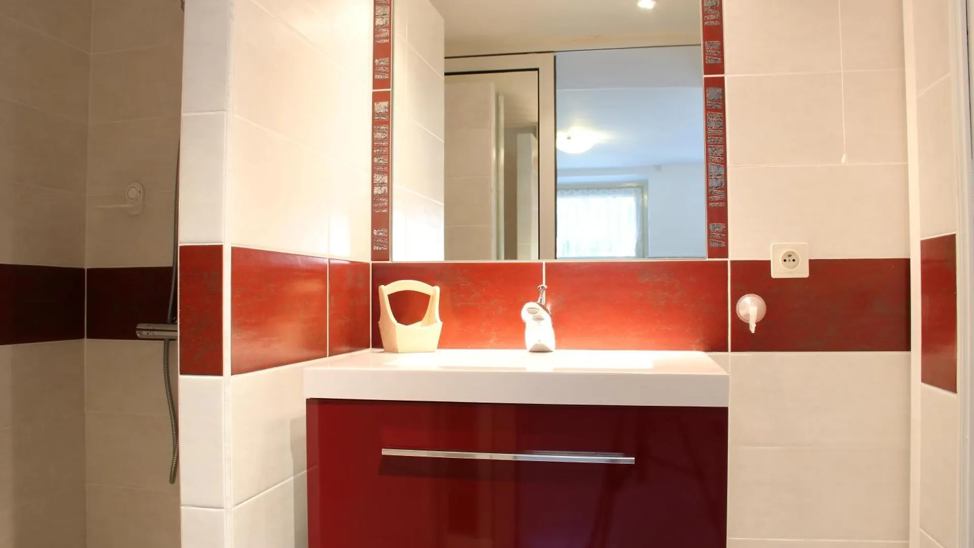 Holiday home Les Trois Gites Robion en Luberon