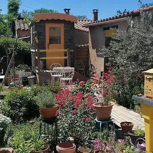 La Fee Viviane Et Michel L'enchanteur Robion en Luberon